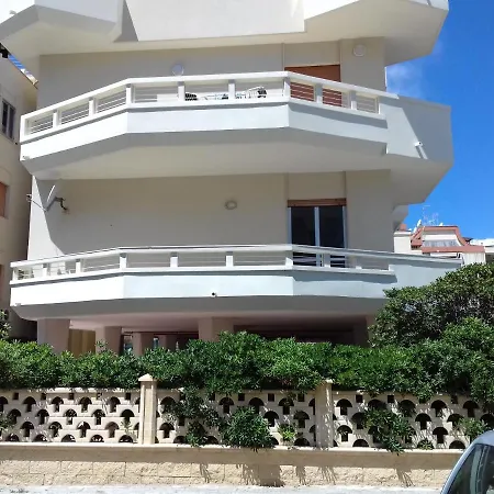 Attila Holiday home *